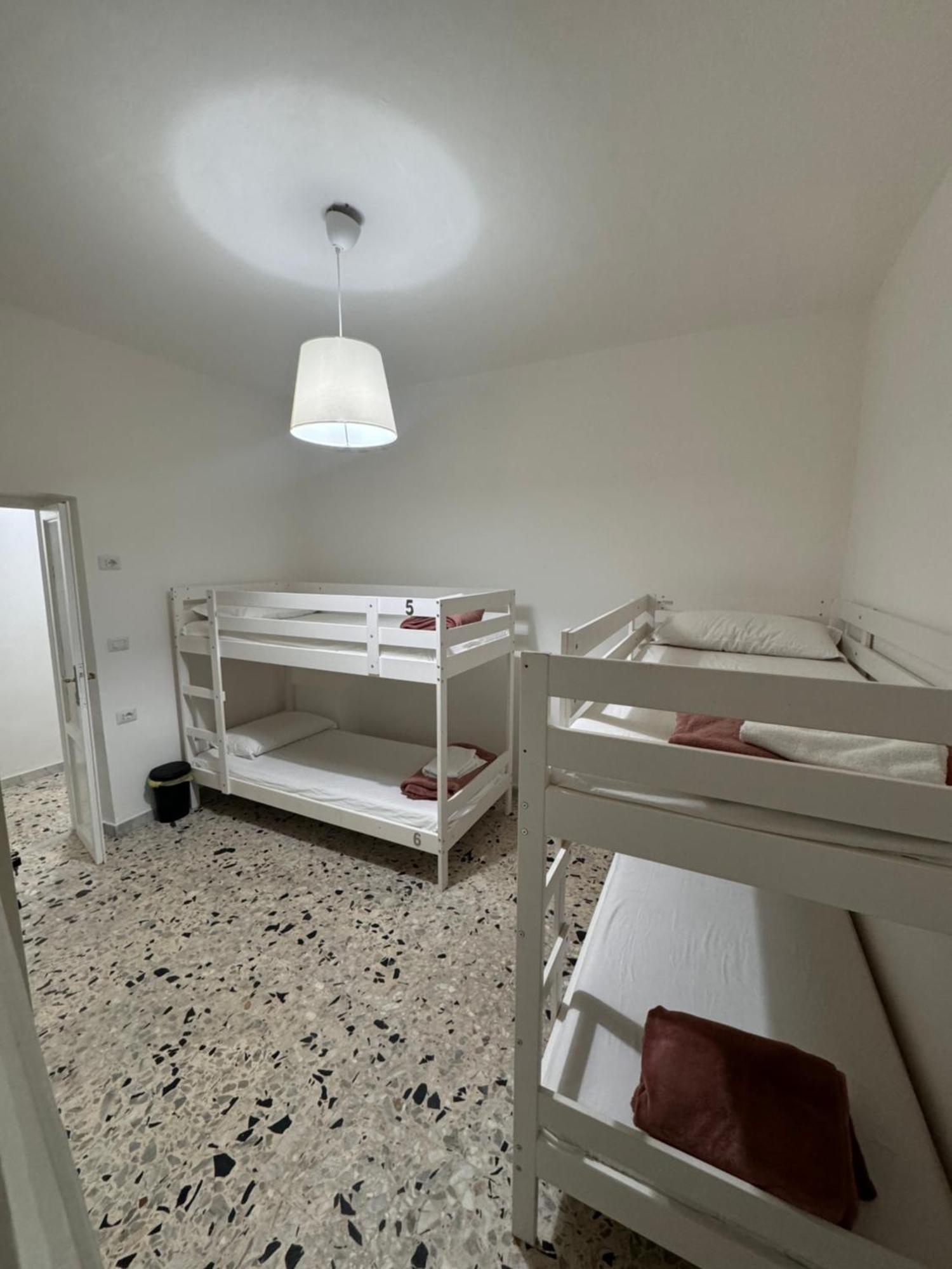 Hostal Baraka 24