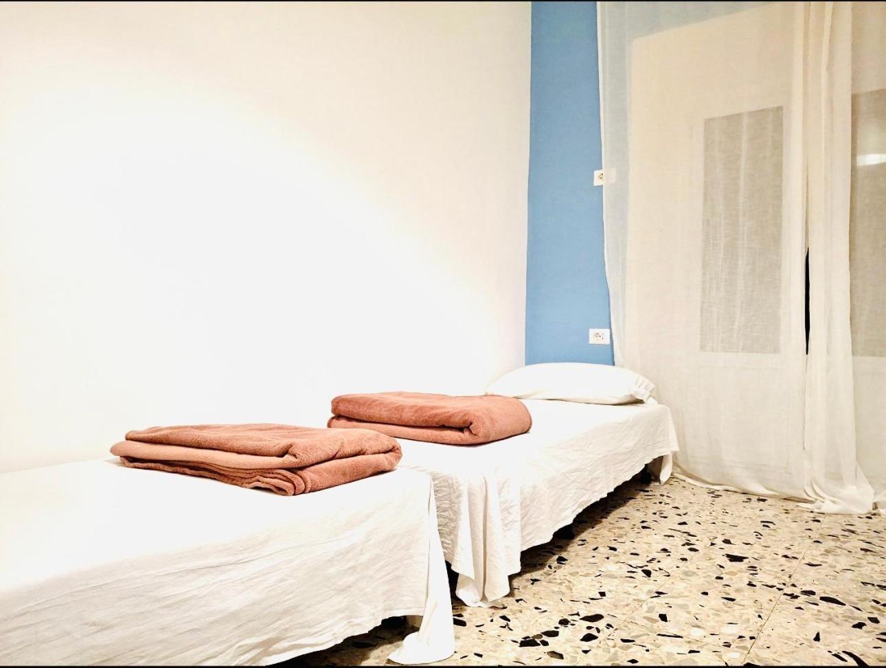Hostal Baraka 24 *